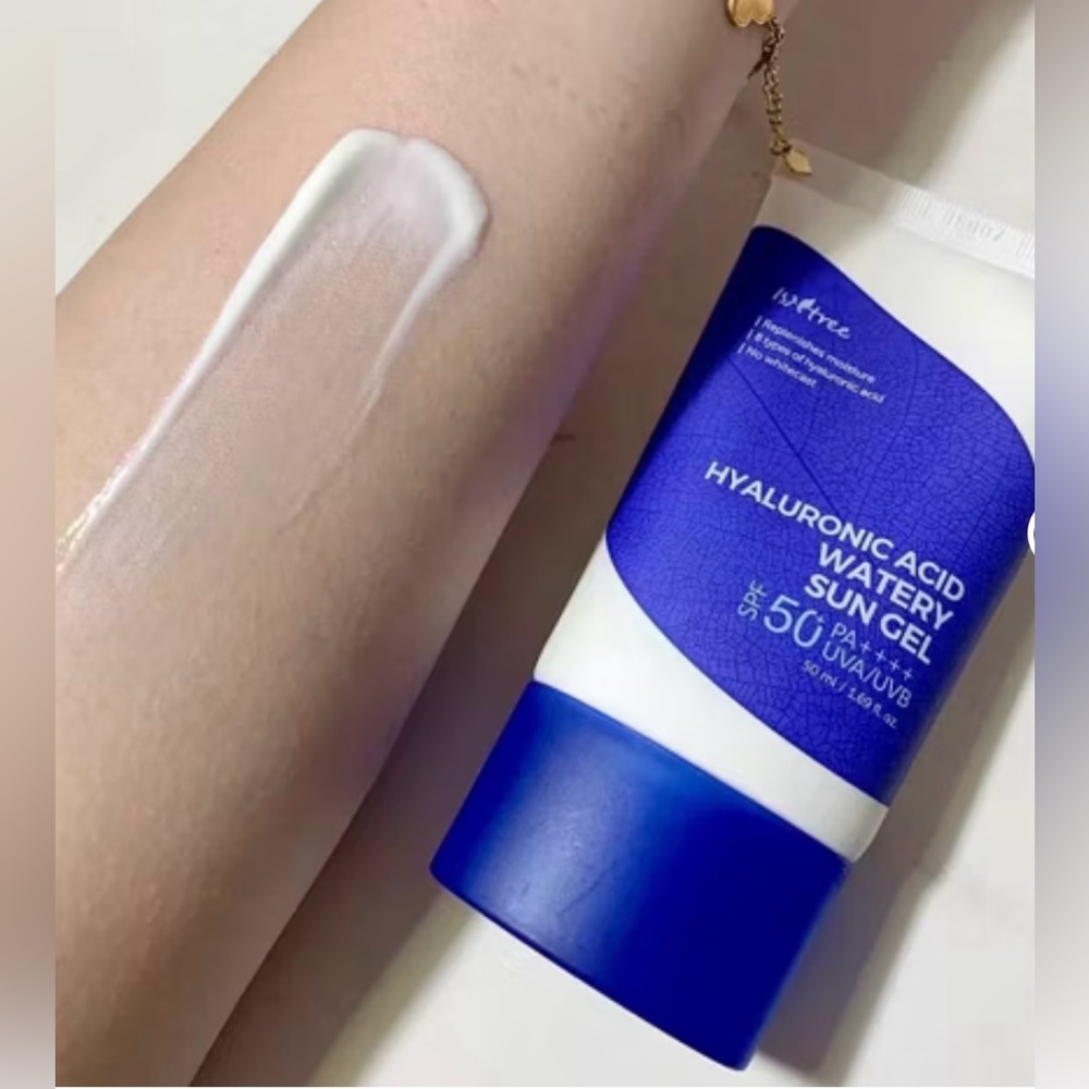 Isntree Hyaluronic Acid Watery Sun Gel SPF50, 50ml NWT, made in Korea